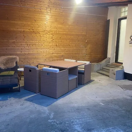 Semesterbostad House Of Joven
